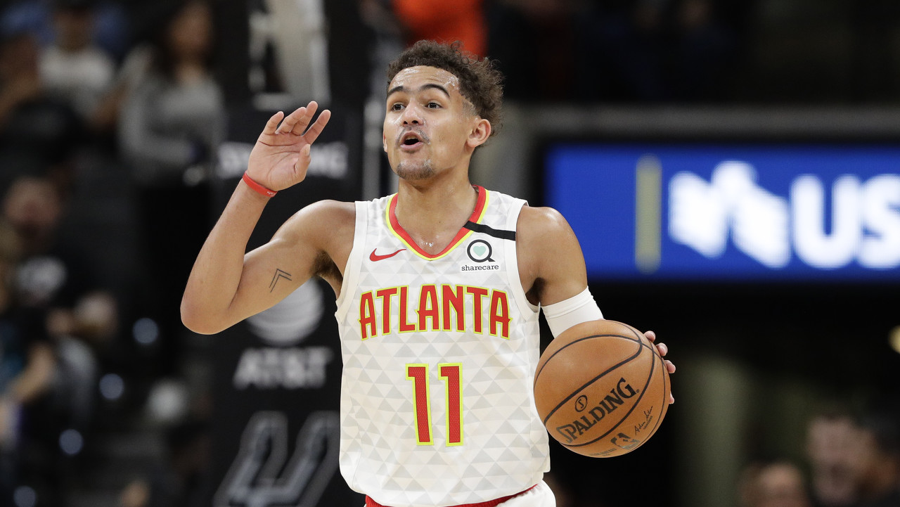 代表三支不同球队连续5场欧冠进球，哈兰德是历史第一人（为三队均斩获欧冠五连场进球，哈兰德成史上首人）