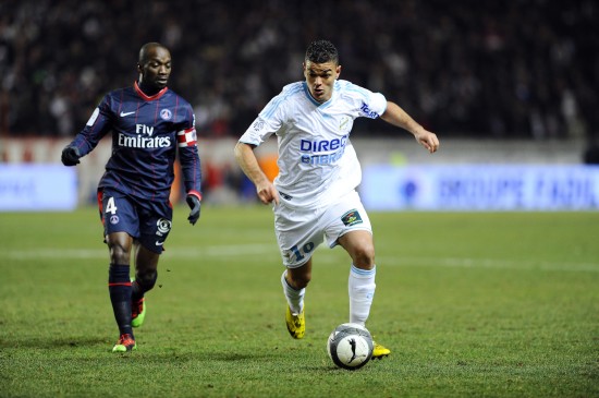 世体：阿劳霍向巴萨请假以恢复心理和精神状态，俱乐部已同意（世体：阿劳霍为恢复心理与精神状态向巴萨请假，俱乐部已批准）