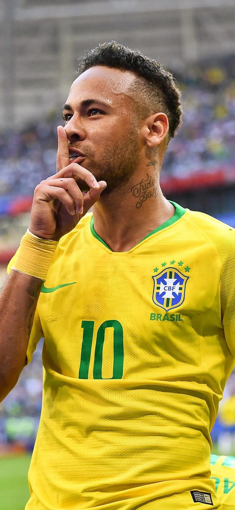 一胜难求！邮报：诺丁汉森林老板本是为了欧联夺冠请澳波执教（至今未尝胜绩！《邮报》称森林老板请澳波执教原为冲击欧联冠军）